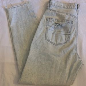 American Eagle Mom Jeans